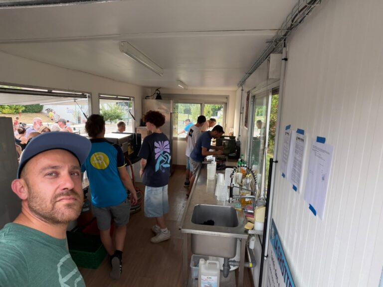 Guinguette La grotte de Savigny le 10 Juillet 2026